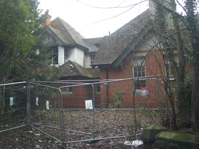 Victoria Court Flats derelict